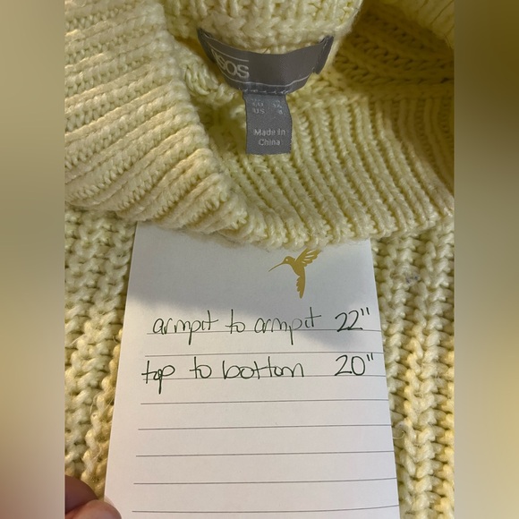 ASOS Cropped Yellow Mock Turtleneck Boxy Sweater Size 4 - Picture 5 of 7
